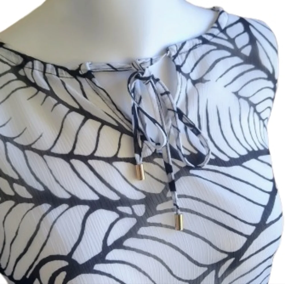 Apt. 9 Black and White Leaf-Print Sleeveless Mini Dress - Picture 4 of 7